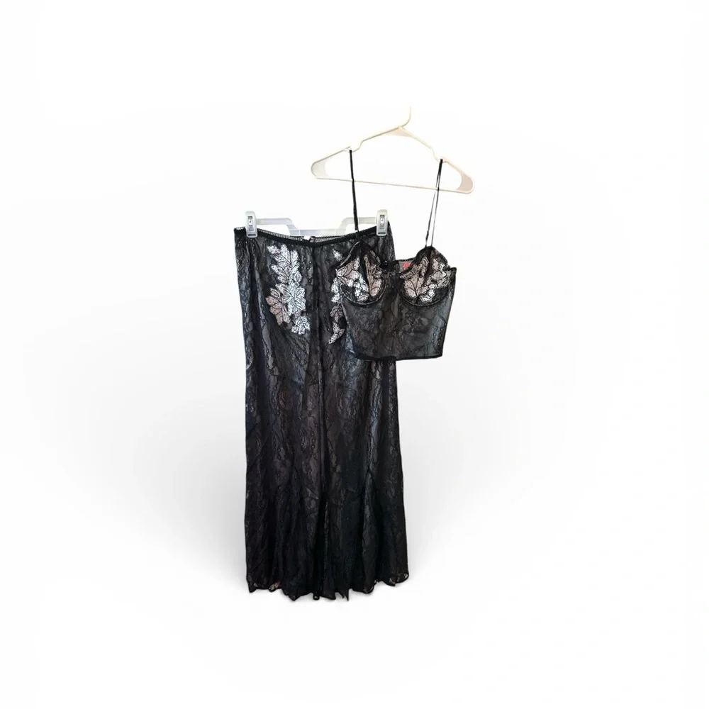 Free People Bali Meet Me At Midnight Lacy Floral Set NWT Size Medium